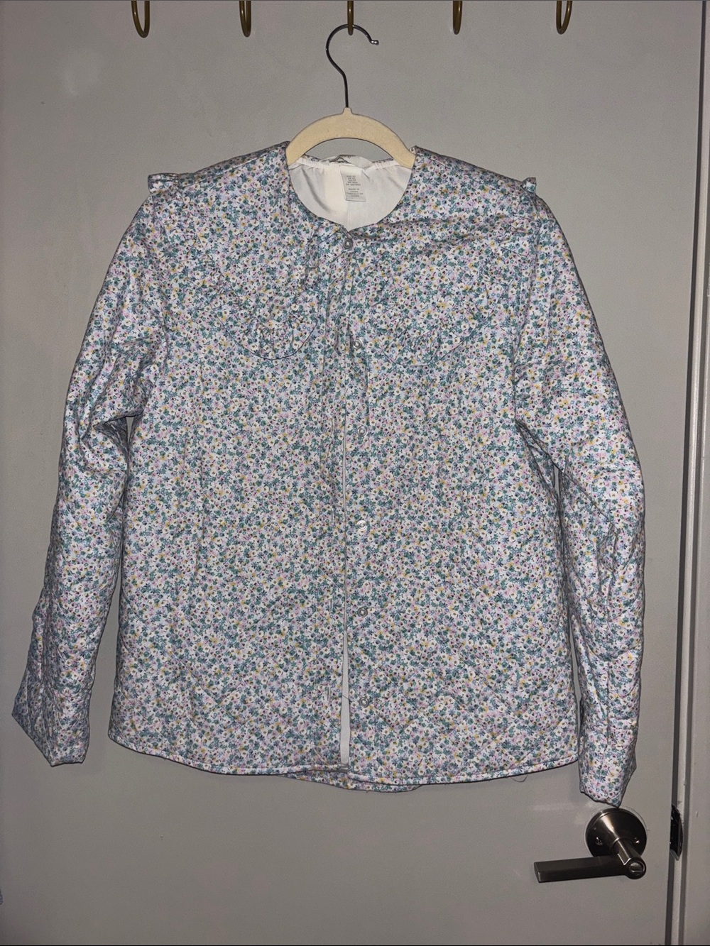 H&M Light Blue Floral Quilted Button-Down Shirt Jacket